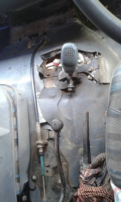 รถดั๊ม10ล้อ HINO มีสโลว์กลาง ขับเคลื่อน 2 เพลา