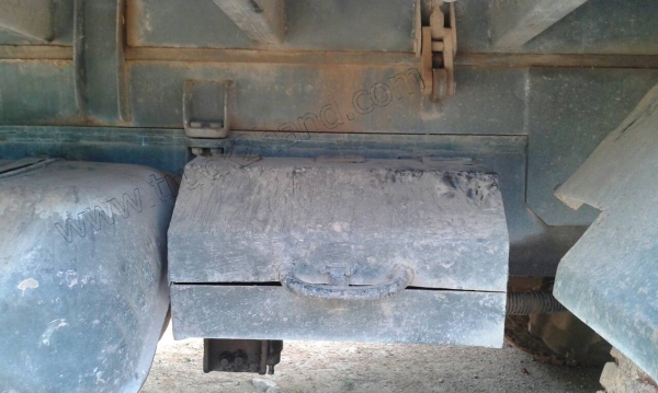 รถดั๊ม10ล้อ HINO มีสโลว์กลาง ขับเคลื่อน 2 เพลา