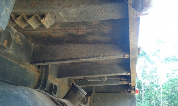 รถดั๊ม10ล้อ HINO มีสโลว์กลาง ขับเคลื่อน 2 เพลา