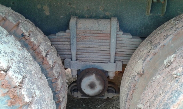 รถดั๊ม10ล้อ HINO มีสโลว์กลาง ขับเคลื่อน 2 เพลา