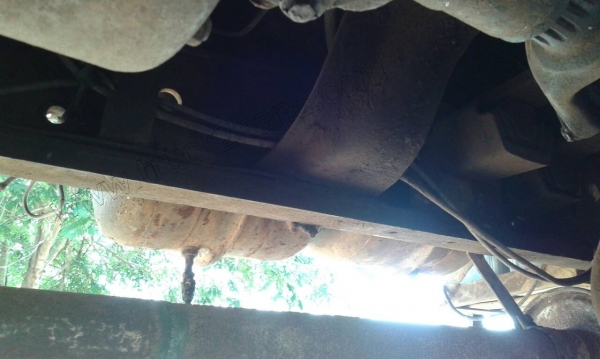 รถดั๊ม10ล้อ HINO มีสโลว์กลาง ขับเคลื่อน 2 เพลา