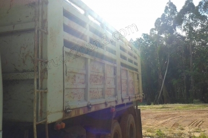 รถดั๊ม10ล้อ HINO มีสโลว์กลาง ขับเคลื่อน 2 เพลา