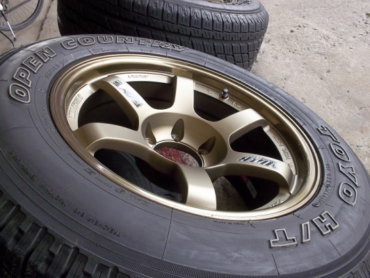 ขายแม็กTE37 ขอบ18X9  off0  เป็นแม็กใหม่ พร้อมยางเปอร์เซ็น