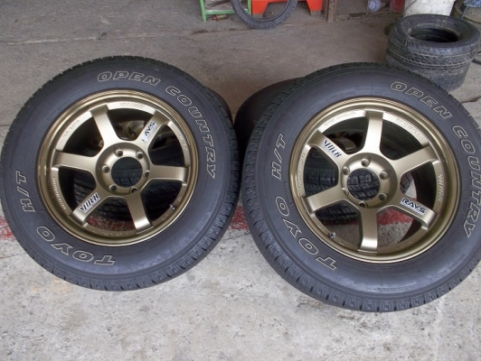 ขายแม็กTE37 ขอบ18X9  off0  เป็นแม็กใหม่ พร้อมยางเปอร์เซ็น