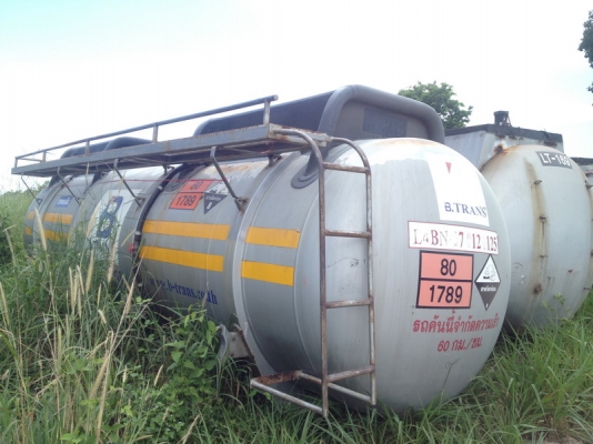 ขายถังเหล็กติดรถ 12,000 ลิตร สภาพด้านในเคลือบกันสนิมอย่างดี ไม่มีสนิม ด้านนอกสนิมนิดหน่อย