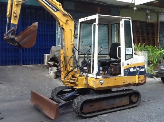SALE__แบคโฮ KOMATSU PC20-6 เก่านอกญี่ปุ่นแท้ มีลายหัวกระแทกในตัว สวยสภาพดี พร้อมใช้งาน