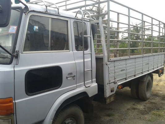 ขาย 6ล้อHINO FD172B เครื่องHO7C 185แรงกระบะคาร์โก้ยาว4.70เมตรพร้อมใช้ ขาย 6ล้อHINO FD172B เครื่องHO7C 185แรงกระบะคาร์โก้ยาว4.70เมตรพร้อมใช้