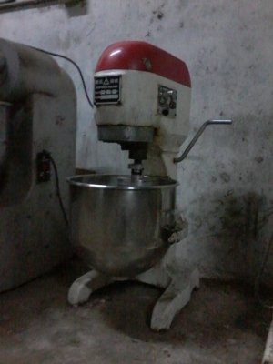 เครื่องตีเค็ก ขนาด 10 ลิตร เครื่องนอก