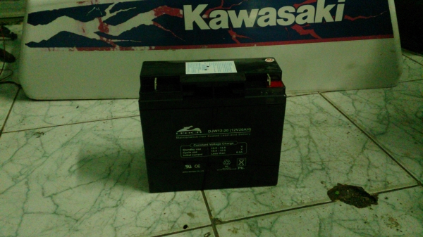 ขาย แบตเตอรี่ เจ็ทสกี 1,500 บาท ทั่วไทย..