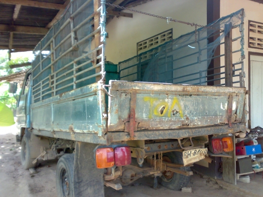 โตโยต้า 4ล้อกลาง เครื่อง โตโยต้า 2400cc  ตามสภาพ