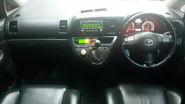 TOYOTA WISH 2.0 Q VVTI 2008 ราคา 495,000