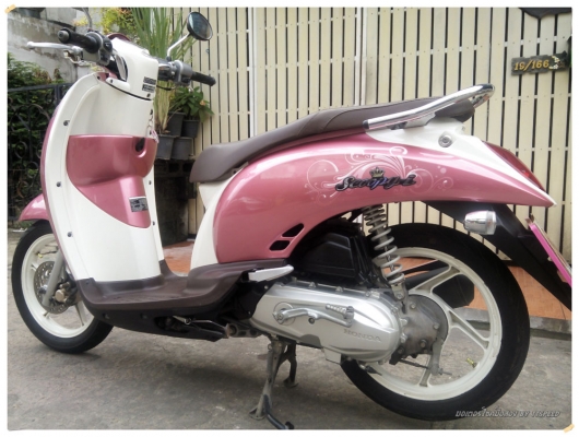 ขาย Scoopy-i ล้อแม็ก รถบ้านใช้น้อยปี 53