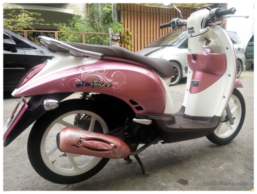 ขาย Scoopy-i ล้อแม็ก รถบ้านใช้น้อยปี 53