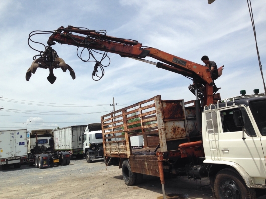 6ล้อHINO เฮียบคีบเศษเหล็ก