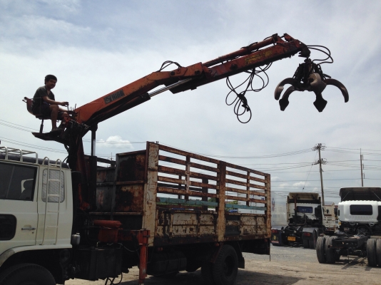 6ล้อHINO เฮียบคีบเศษเหล็ก