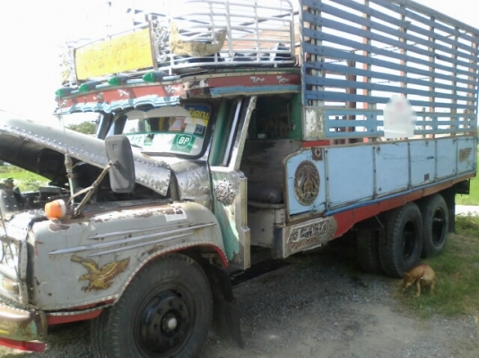 ต้องการขายรถ 10 ล้อ หน้ายาว