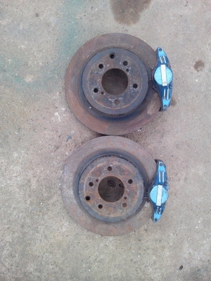 เบรคหลังskyline r33