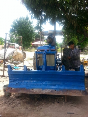 สนใจ Ford สอบถามได้นะคะ