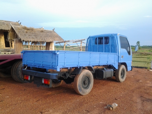 ISUZU 88แรงฝาดำ วางหัวเปายกหัวได้ เครื่องลงเล่มแล้ว ภาษีขาด 50 เล่มชุดโอนพร้อม