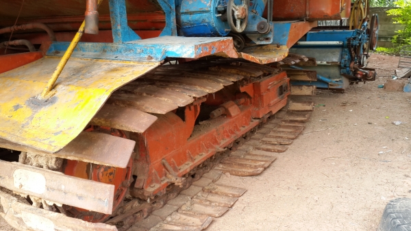 ขายรถเกี่ยว ศักดิ์พัฒนา ตัวเดิน12 อุ้มปรับระดับ  เครื่อง เครื่อง6BG1