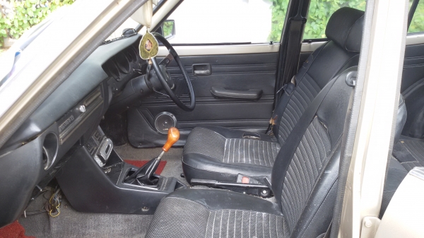 ยี่ห้อ MITSUBISHI รุ่น LANCER 1.3 EL ปี 1974 เกียร์ Manual ยี่ห้อ MITSUBISHI รุ่น LANCER 1.3 EL ปี 1974 เกียร์ Manual