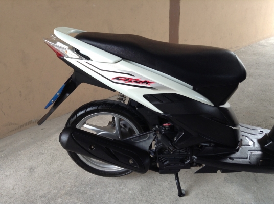 ขาย!!! ฮอนด้าคลิ๊กไอ รุ่นท็อปล้อแม็ก ปี52 รถเครื่องดีคับ ทะเบียนครบ