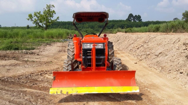 ขายรถไถ