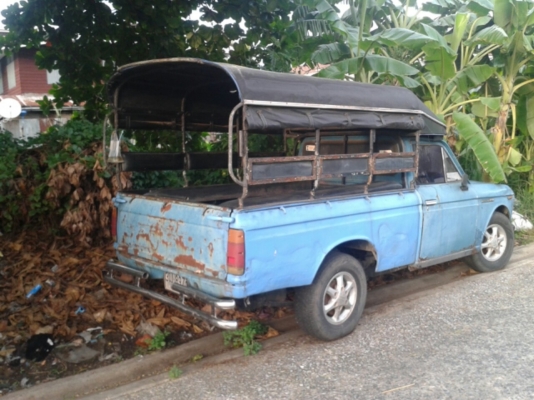 Datsun 520 ฝาท้ายเดิมตรงรุ่น 520 พร้อมโอน พร้อมขับ ขาย 45,000 บาท
