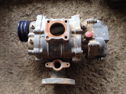 ขายโบวเวอร์อัดอากาศ Shinmaywa Made in Japan ใช้กับมอเตอร์ขนาด 3 HP. สภาพของใหม่เก่าเก็บ ไม่เคยใช้งาน มี 4 ตัวครับ