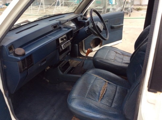 ขายรถกระบะมิตซูแคปปี91 เครื่องดีเซลเดิม 4D56 เกียร์ธรรมดา เพาเวอร์ ภายในเดิม เบาะขาดตะเข็บ แอร์เย็น ตัวถังบางเดิมทุกชิ้น ไม่มีผุ เครื่องดี เกียร์แน่น ล้อแม็ก15 รถขับดีครับ