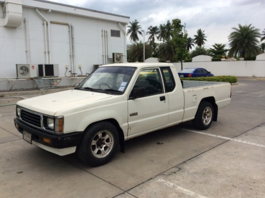 ขายรถกระบะมิตซูแคปปี91 เครื่องดีเซลเดิม 4D56 เกียร์ธรรมดา เพาเวอร์ ภายในเดิม เบาะขาดตะเข็บ แอร์เย็น ตัวถังบางเดิมทุกชิ้น ไม่มีผุ เครื่องดี เกียร์แน่น ล้อแม็ก15 รถขับดีครับ