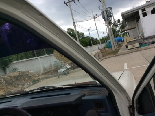 ขายรถกระบะมิตซูแคปปี91 เครื่องดีเซลเดิม 4D56 เกียร์ธรรมดา เพาเวอร์ ภายในเดิม เบาะขาดตะเข็บ แอร์เย็น ตัวถังบางเดิมทุกชิ้น ไม่มีผุ เครื่องดี เกียร์แน่น ล้อแม็ก15 รถขับดีครับ