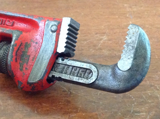 ขายคอม้า RIDGID 8" 6" แพคคู่