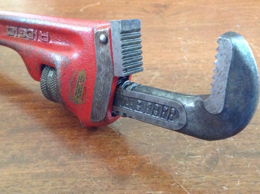 ขายคอม้า RIDGID 8" 6" แพคคู่