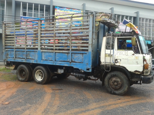 (ขายแล้วค่ะ เสี่ยต้น จ.พะเยาว์) สิบล้ออีโน่F17เพลาเดียว เล่มพร้อม..พร้อมใช้งาน