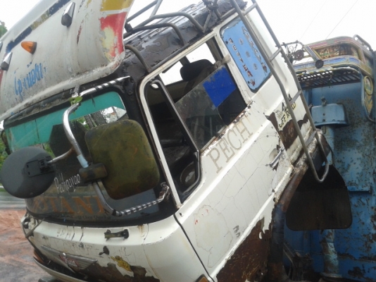 (ขายแล้วค่ะ เสี่ยต้น จ.พะเยาว์) สิบล้ออีโน่F17เพลาเดียว เล่มพร้อม..พร้อมใช้งาน