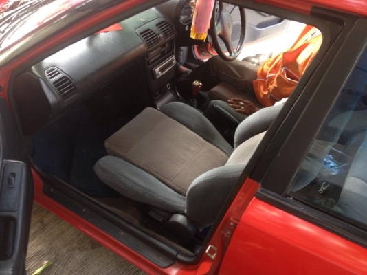 ขาย มาสด้า323 รถบ้านเจ้าของขายเอง ขาย มาสด้า323 รถบ้านเจ้าของขายเอง