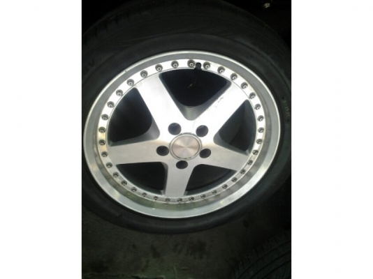 ล้อนอกแท้ Equip 17*7.5 / 5*114.3