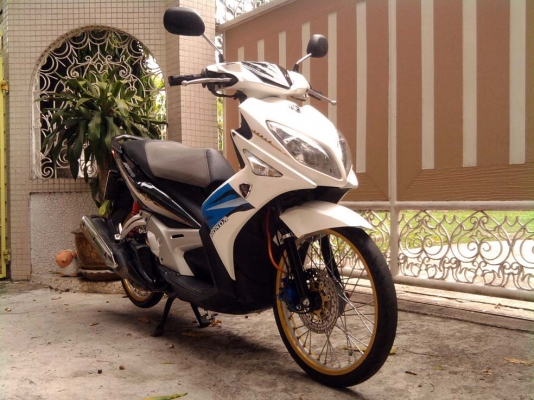 ขออนุญาติขาย Yamaha Nouvo Elegance 135 แต่งสวย สีขาวมุก โอนให้ฟรีครับ ขออนุญาติขาย Yamaha Nouvo Elegance 135 แต่งสวย สีขาวมุก โอนให้ฟรีครับ