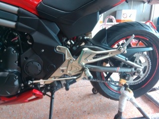 ขออนุญาติฝากขายEr6n ปี2012 ไมล์ 8,xxx โล สีแดงแต่งเต็ม ของแต่งตามรูปเลยครับ