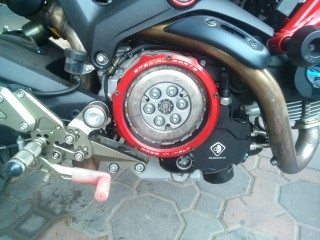 ขออนุญาติฝากขายDucati Monster795 แต่งเทพๆ สภาพดีมากๆ ไม่มีล้ม ไม่มีชน ปี2012 ไมล์แค่ 6,000โล ของแต่งมูลค่ากว่า 29x,xxx บาท ขอขายที่450,000บาท สนใจติดต่อ line:playshop โทร086-2444236 Bank ต่อรองกันได้จ้า ของแต่งตามภาพเลยนะครับ