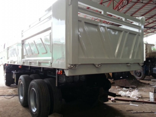 รถฮีโน่ 10 ล้อดั้ม 344 แรงม้า. ปี 53  สนใจติดต่อ 081 - 6079515