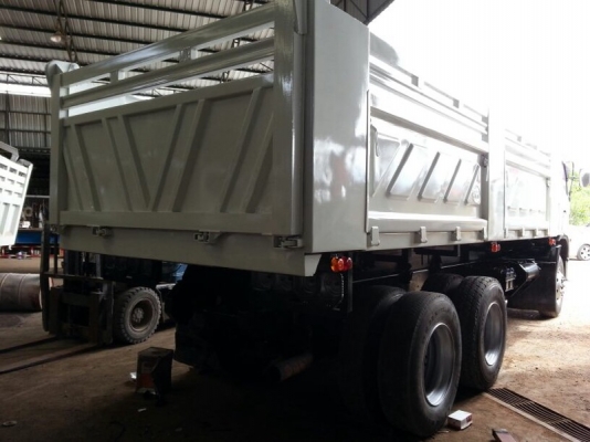 รถฮีโน่ 10 ล้อดั้ม 344 แรงม้า. ปี 53  สนใจติดต่อ 081 - 6079515