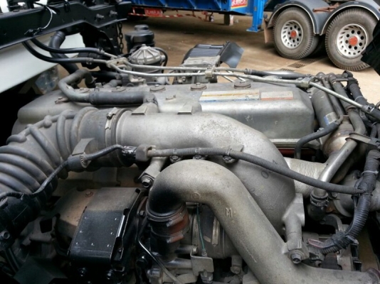 รถฮีโน่ 10 ล้อดั้ม 344 แรงม้า. ปี 53  สนใจติดต่อ 081 - 6079515