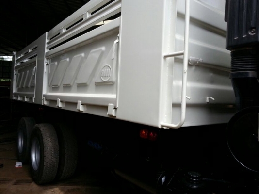 รถฮีโน่ 10 ล้อดั้ม 344 แรงม้า. ปี 53  สนใจติดต่อ 081 - 6079515