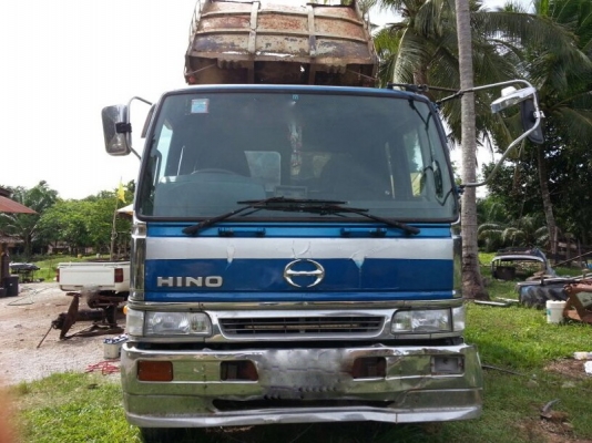 รถอีโน่ 6 ล้อดั้ม FF173  /  168 แรงม้า. ปี 25  สนใจติดต่อ 081 - 6079515