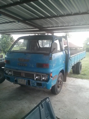 ขาย6ล้อ Isuzu 85แรง ช่วงยาว