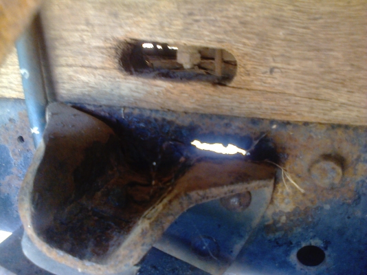 หกล้อ อีซูซุ 88ช่วงสั้น รถห้างมือเดียวปี34ยกหัวได้ มาพร้อมความเดิม ครับ