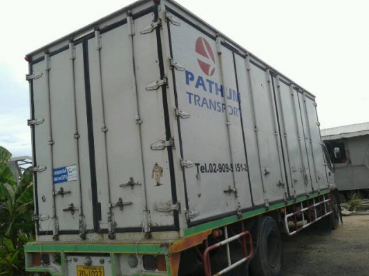 ขายด่วน ตู้ 10 บาน ยาว 7.20 เมตร สภาพพอใช้