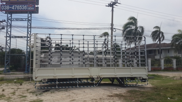 ขาย กะบะเหล็กคอกสูง ยาว 7.15 เมตร สวยๆครับ ขาย กะบะเหล็กคอกสูง ยาว 7.15 เมตร สวยๆครับ